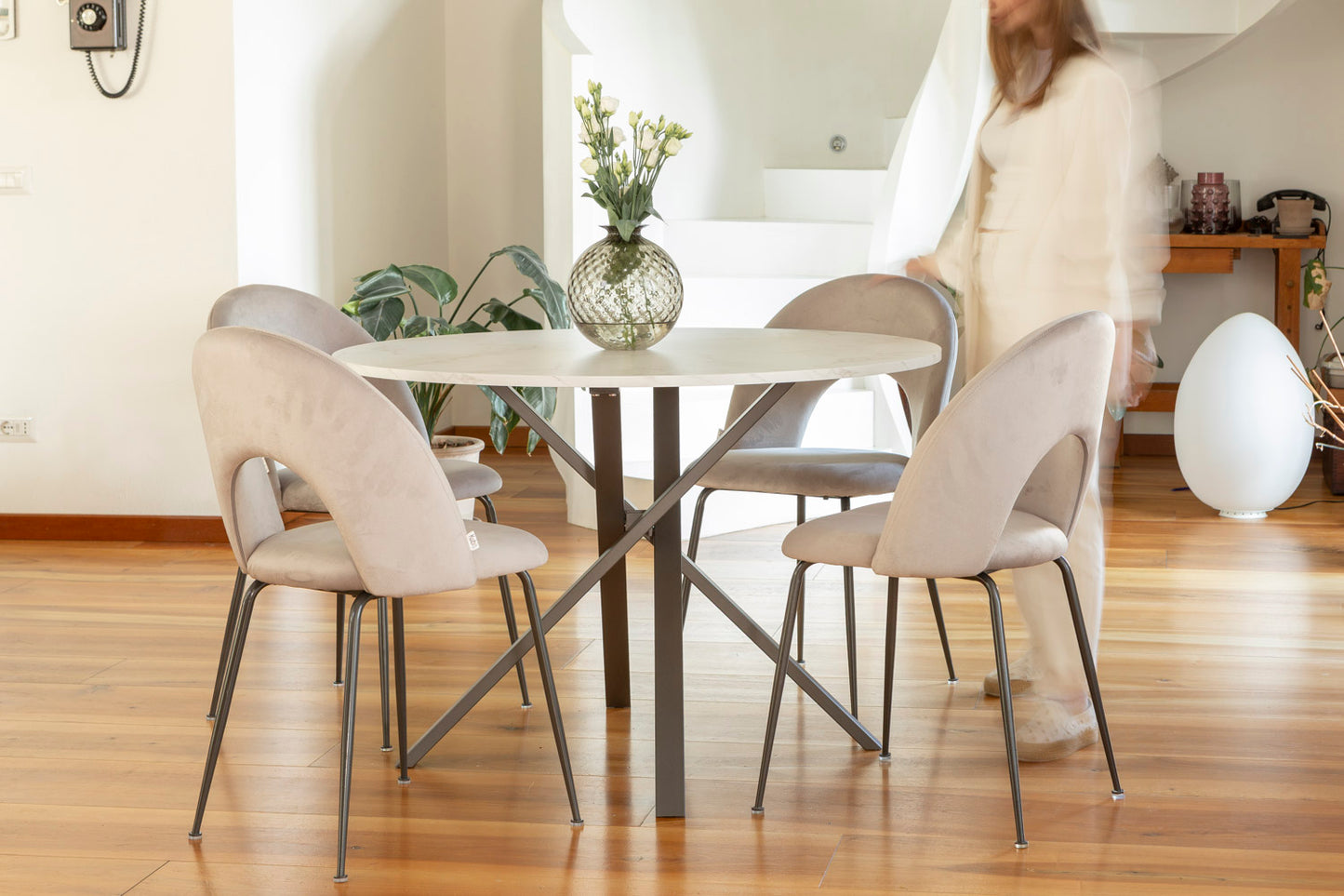 CHAISES EN VELOURS MARGOT