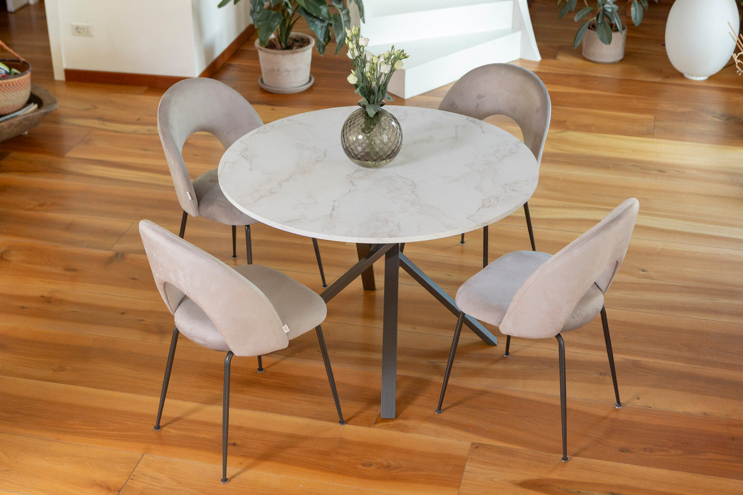 CHAISES EN VELOURS MARGOT